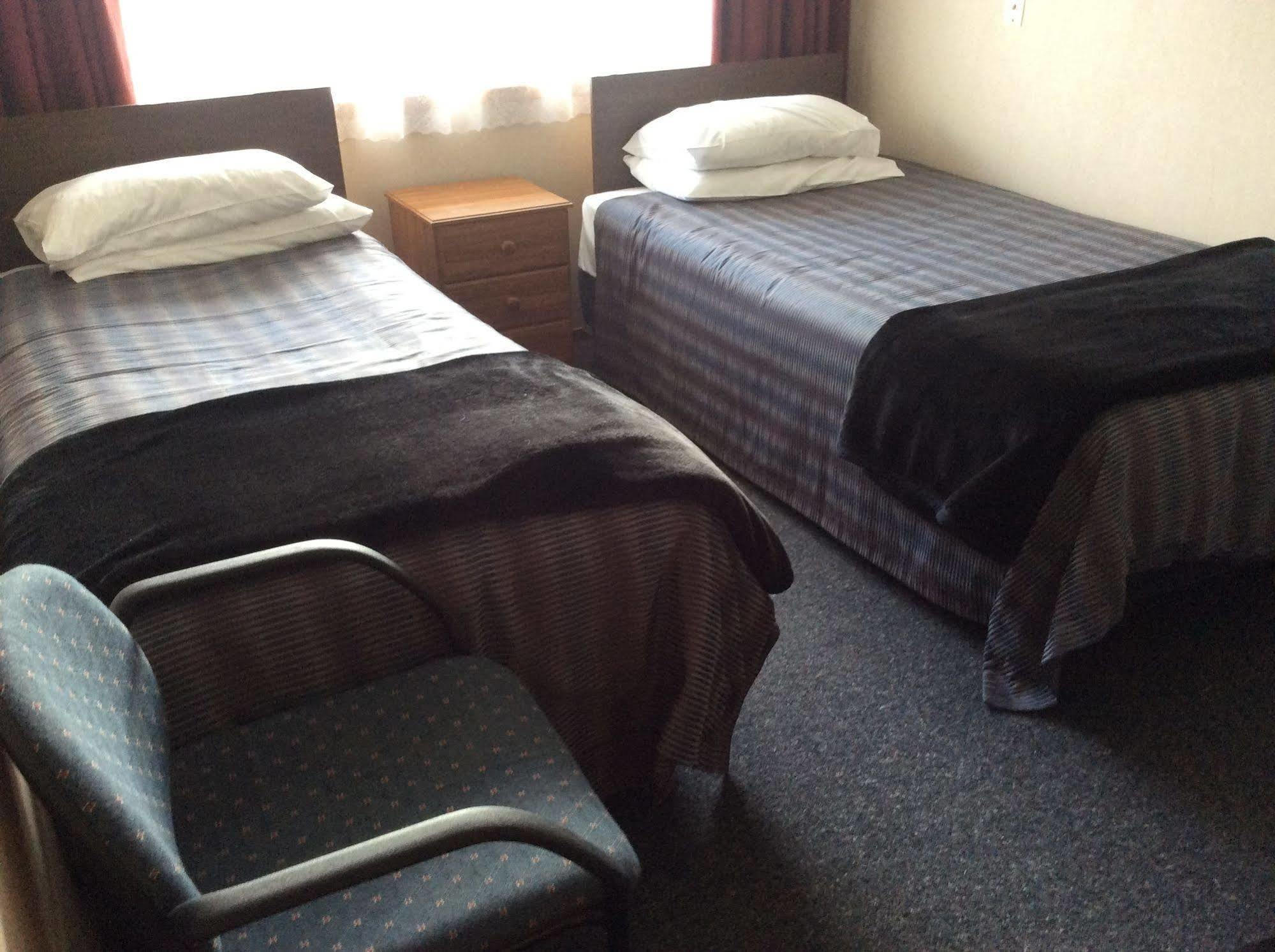 Charlton Motel Gore Exteriör bild